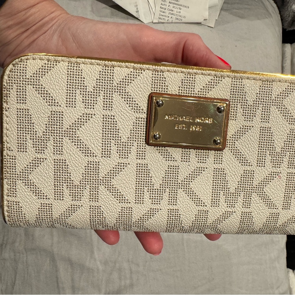 Michael Kors Jet Set Travel Continental Wallet Vanilla signature logo Classic - Picture 4 of 16